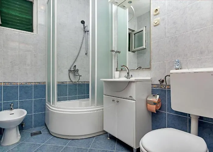 Smiljka * Макарська