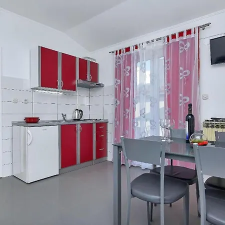 Smiljka Apartman Makarska